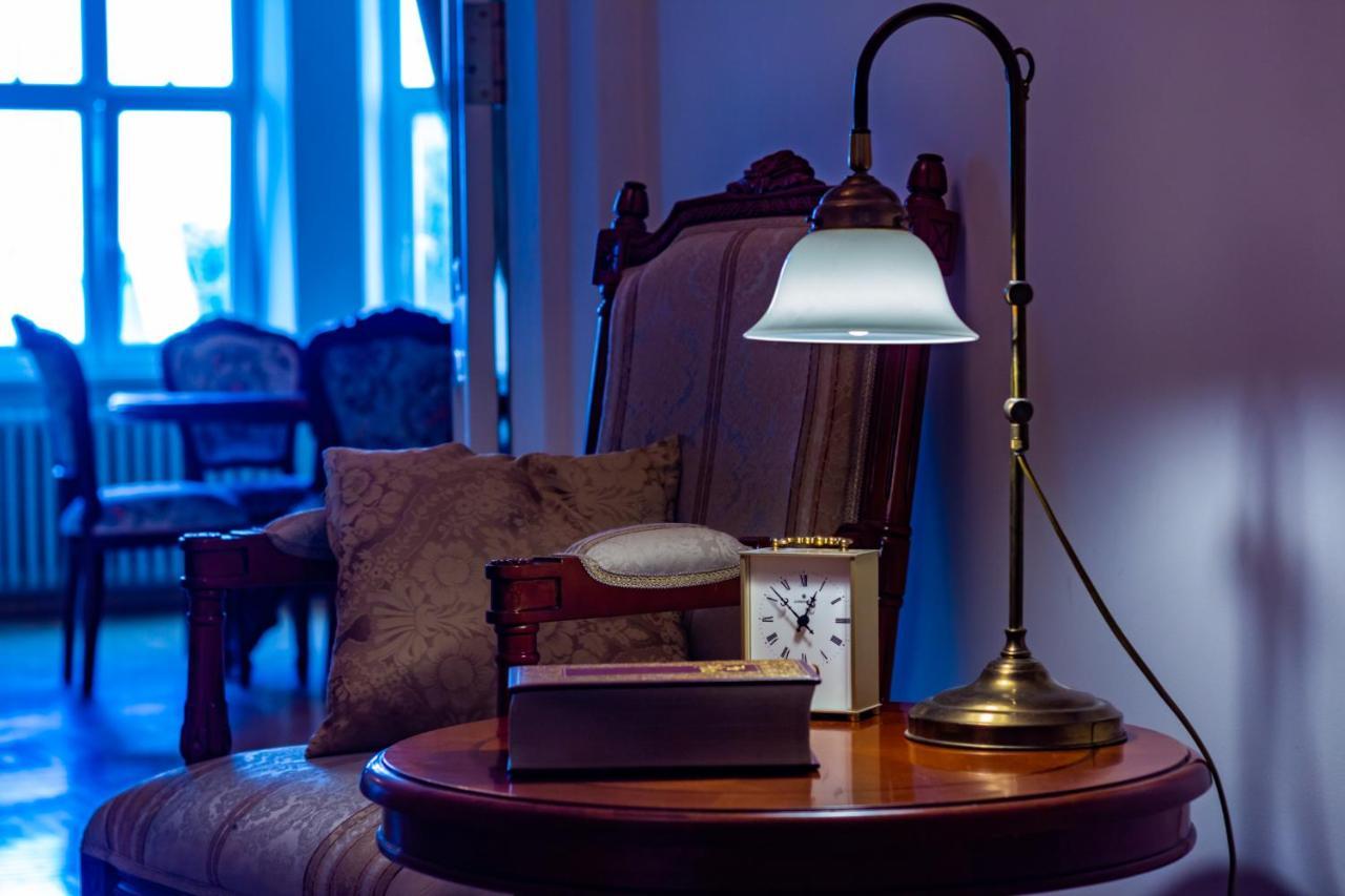 Classic Style Apartment In The Center Of Riga Kültér fotó