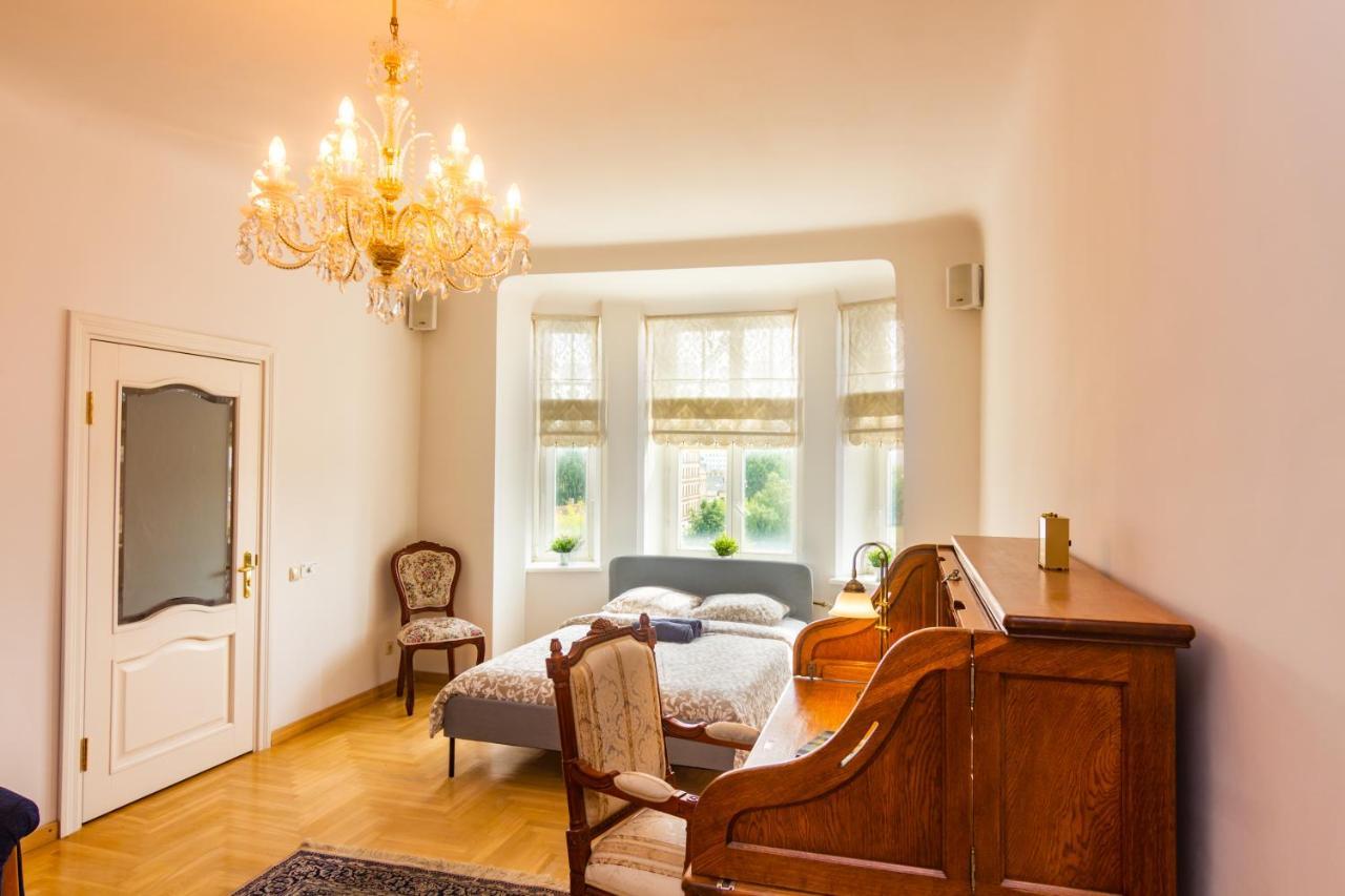 Classic Style Apartment In The Center Of Riga Kültér fotó