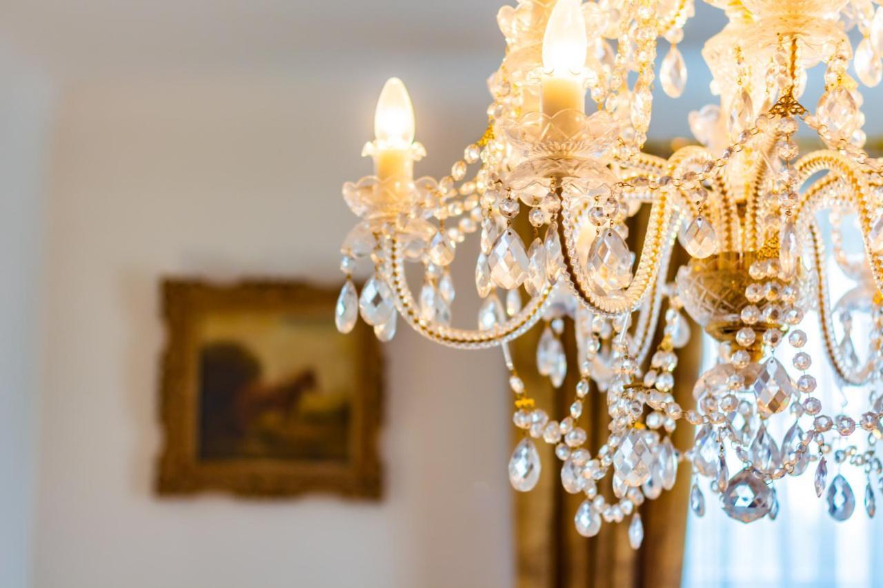 Classic Style Apartment In The Center Of Riga Kültér fotó
